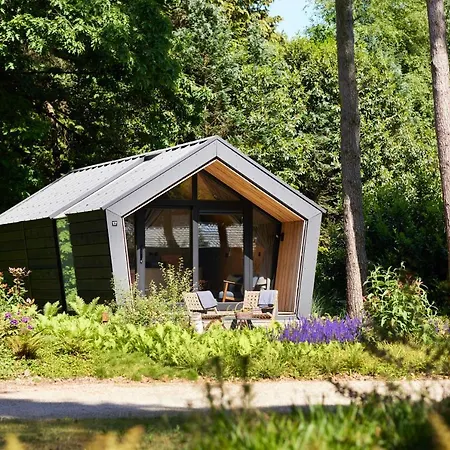 Kampinastaete Diamond 펜션 *